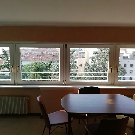 Aparthotel Teatro 3*