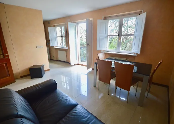 Teatro 3* Τεργέστη